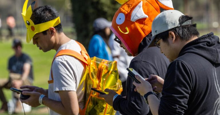 urlhttps3A2F2Fcalifornia times brightspot.s3.amazonaws.com2F772Fe22Fac1348ea4c3e8901e2a03b0e287f2F1494002 wk pokemon go tour unova 02 mjc