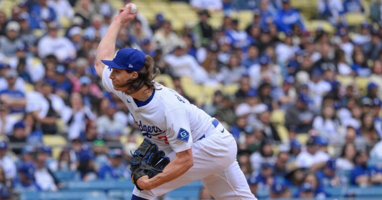 urlhttps3A2F2Fcalifornia times brightspot.s3.amazonaws.com2F0b2F012F34c184e945ab89a8a9d016f904c42F1503605 sp mlb dodgers pirates 4566