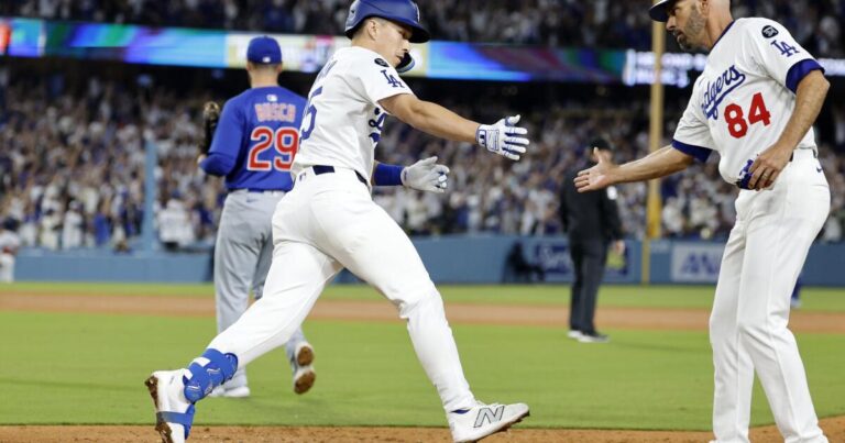 urlhttps3A2F2Fcalifornia times brightspot.s3.amazonaws.com2F9a2Fdb2F0a20a1d54befb493cc97125aa3192F1501378 0411 sp mlb dodgers cubs 4126