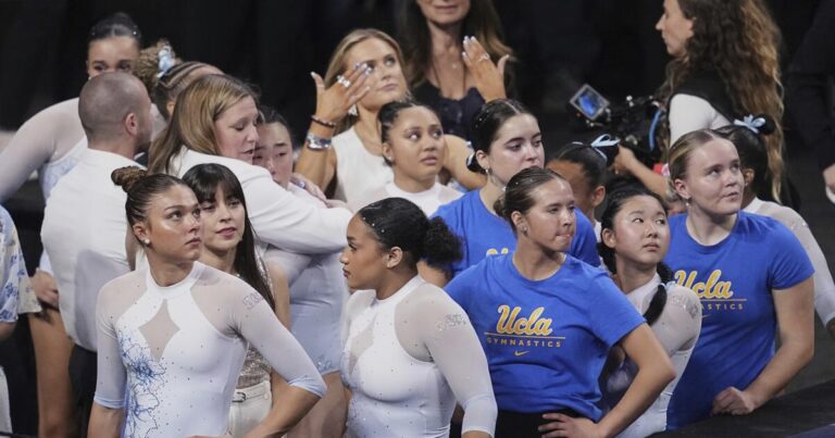 urlhttps3A2F2Fcalifornia times brightspot.s3.amazonaws.com2Fb72F5c2F4740eab5406c94533d563fb923342Fncaa womens championships gymnastics 28512